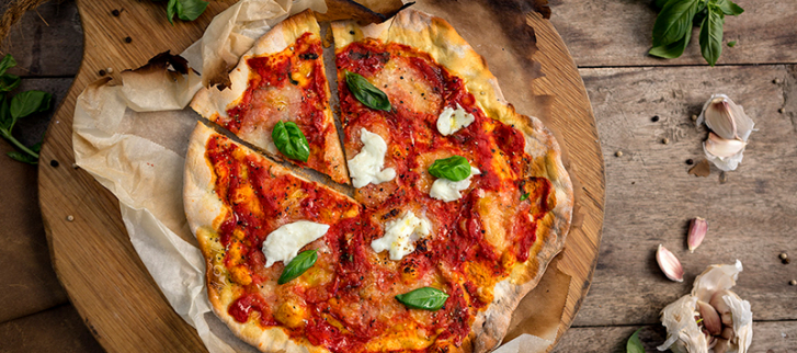 Top 5 ustensile indispensabile intr-o pizzerie